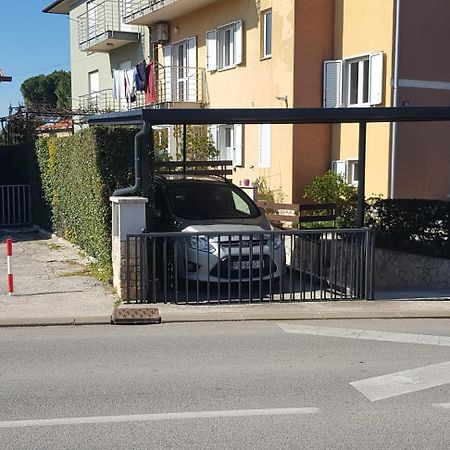 Apartman Klara Rovigno Esterno foto