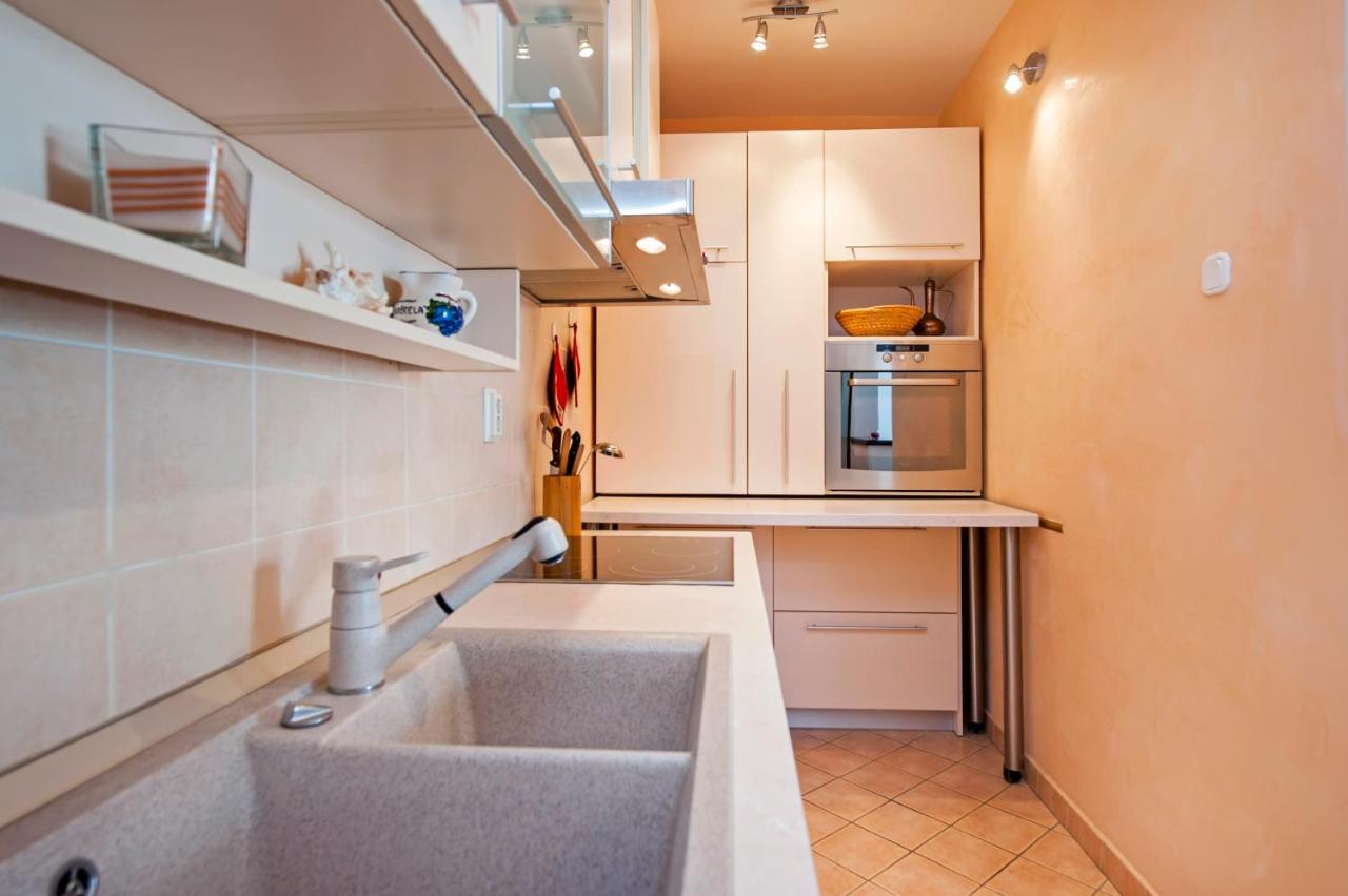 Apartman Klara Rovigno Esterno foto